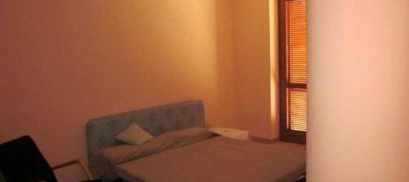 Квартира с 7 комнатами в Сириньяно, Италия № 93669 20