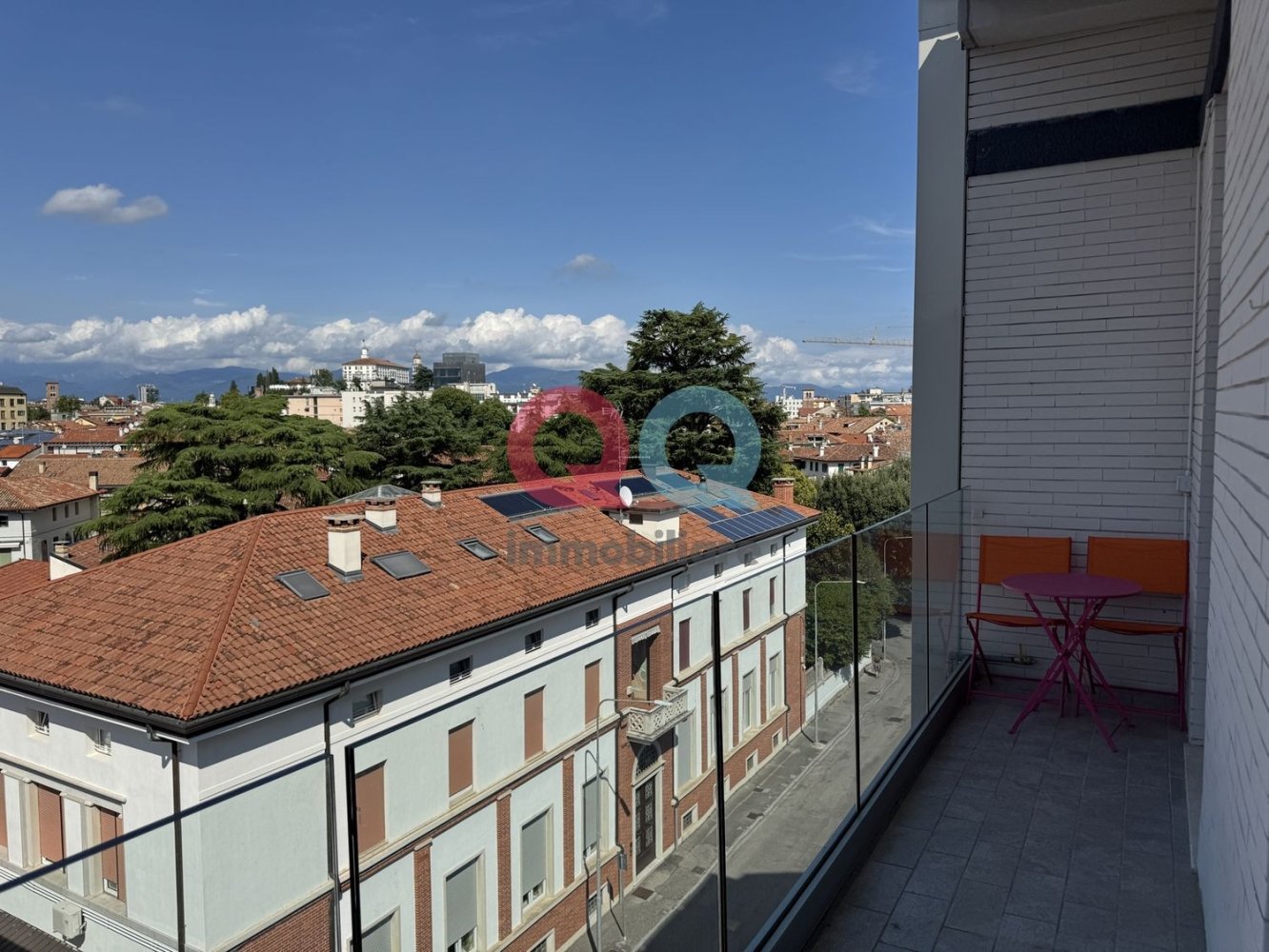 Apartamento T5 em Udine, Italy N.º 375993