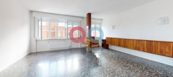 Apartamento T5 em Udine, Italy N.º 375993 23