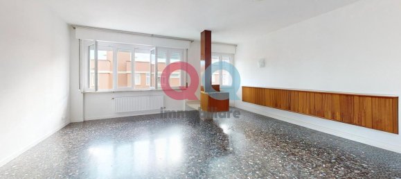 Apartamento T5 em Udine, Italy N.º 375993 7
