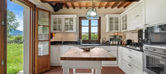 4 bedrooms Castles in Cortona, Italy No. 53548 12