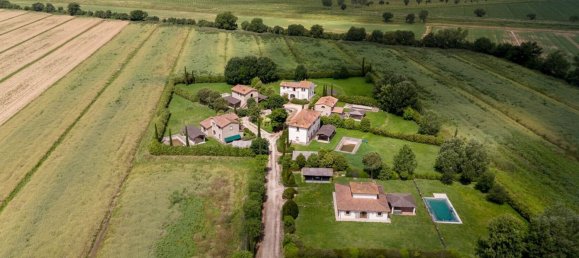 4 bedrooms Castles in Cortona, Italy No. 53548 17