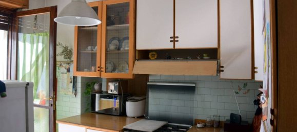 2 bedrooms House in Borgone Susa, Italy No. 121243 8