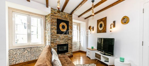 Квартира с 3 спальнями в Лиссабон, Португалия № 76753 2