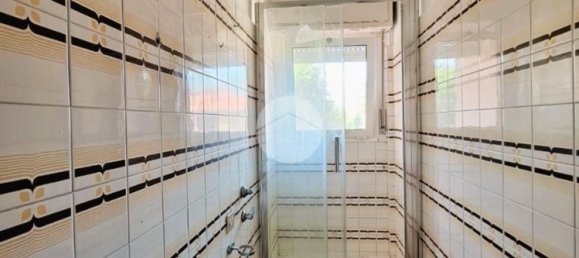 4-salle Appartement à Inveruno, Italy No. 268869 10