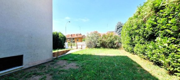 4-salle Appartement à Inveruno, Italy No. 268869 20