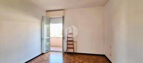 4-salle Appartement à Inveruno, Italy No. 268869 14