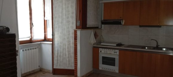 5 rooms Apartment in Sezze, Italy No. 47771 7