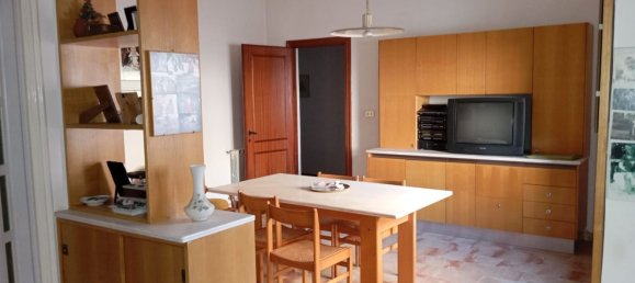 5 rooms Apartment in Sezze, Italy No. 47771 9