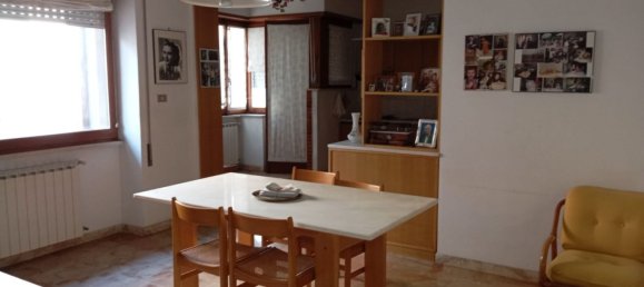 5 rooms Apartment in Sezze, Italy No. 47771 8