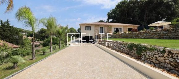 3 bedrooms Villa in Vallauris, France No. 306365 3