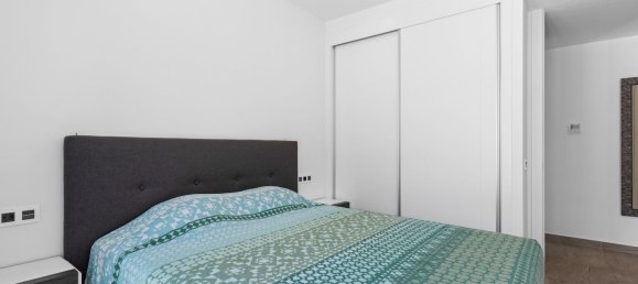 5 bedrooms House in San Miguel de Salinas, Spain No. 59067 22