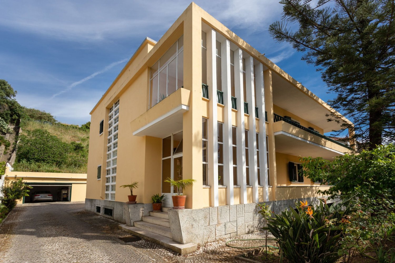 6 bedrooms Villa in Lisbon, Portugal No. 160537