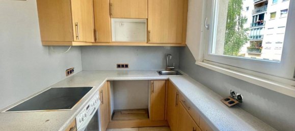 3 rooms Apartment in Brigittenau, Austria No. 246774 2