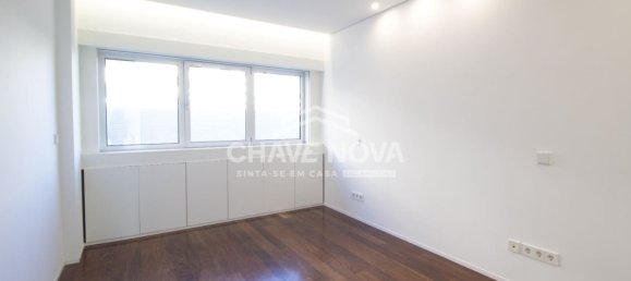 4 bedrooms Apartment in Matosinhos, Portugal No. 109855 18