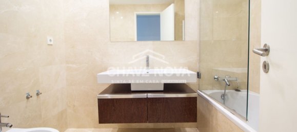 4 bedrooms Apartment in Matosinhos, Portugal No. 109855 11