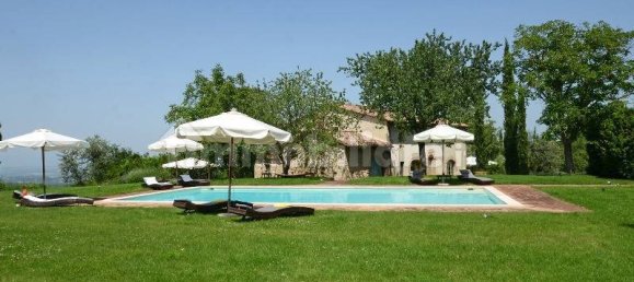 Дом с 6 спальнями в Четона, Италия № 148454 23