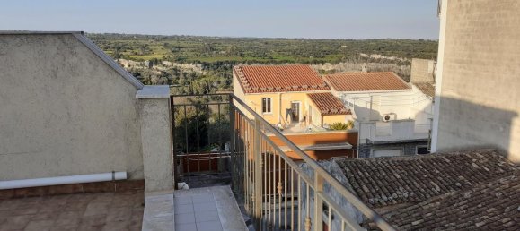 Дом с 6 комнатами в Каникаттини Баньи, Италия № 38659 55