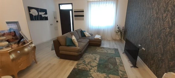 Дом с 6 комнатами в Каникаттини Баньи, Италия № 38659 22