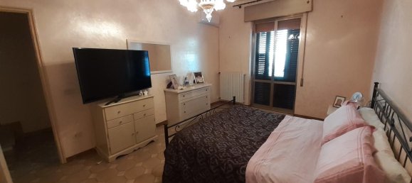 Дом с 6 комнатами в Каникаттини Баньи, Италия № 38659 102