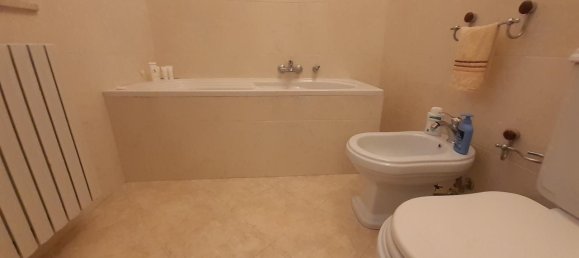 Дом с 6 комнатами в Каникаттини Баньи, Италия № 38659 95