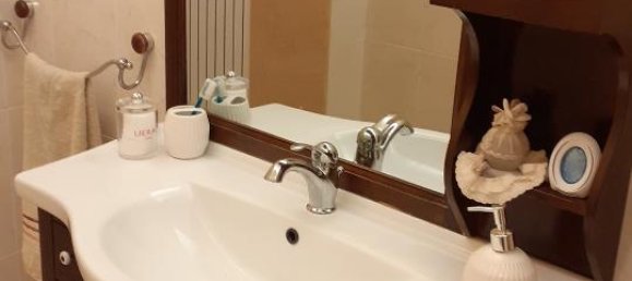 Дом с 6 комнатами в Каникаттини Баньи, Италия № 38659 31