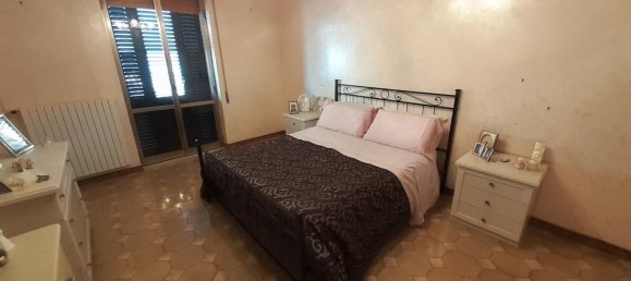 Дом с 6 комнатами в Каникаттини Баньи, Италия № 38659 41