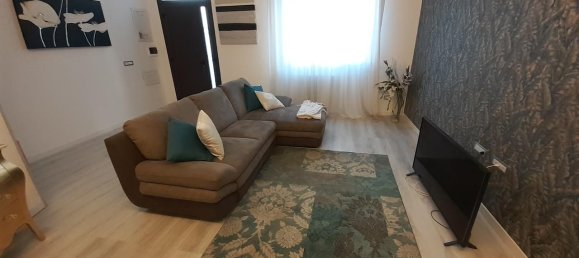 Дом с 6 комнатами в Каникаттини Баньи, Италия № 38659 14