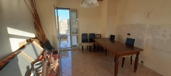 Дом с 6 комнатами в Каникаттини Баньи, Италия № 38659 74