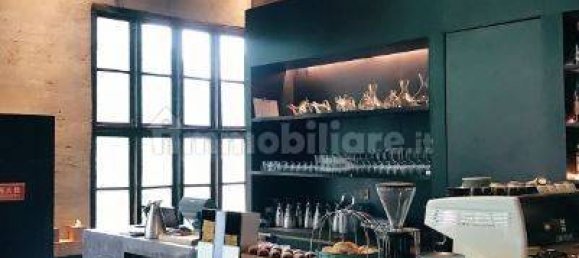 Propiedad comercial de 3 habitaciónes en Florence, Italy No. 38877 8