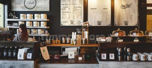 Propiedad comercial de 3 habitaciónes en Florence, Italy No. 38877 2