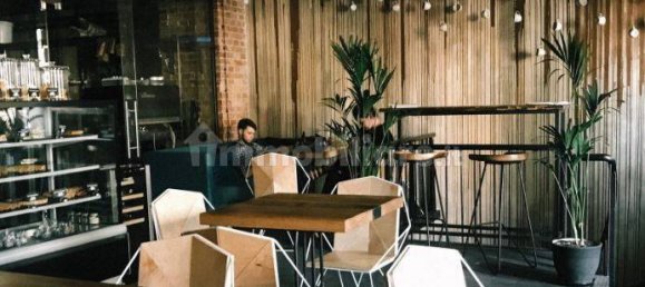 Propiedad comercial de 3 habitaciónes en Florence, Italy No. 38877 5