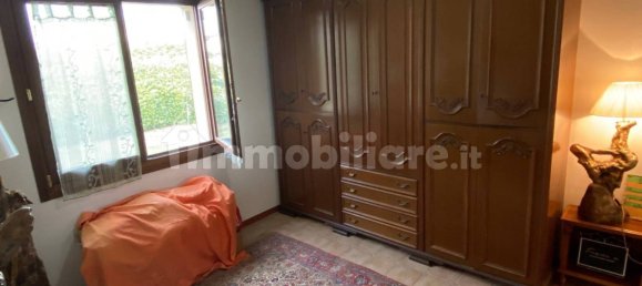 4 bedrooms Villa in Ferrara, Italy No. 124005 16