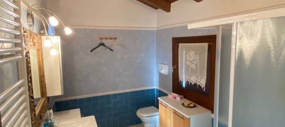 4 bedrooms Villa in Ferrara, Italy No. 124005 17