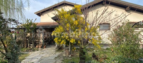 4 bedrooms Villa in Ferrara, Italy No. 124005 27