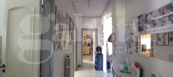 3 rooms Apartment in Bari, Italy No. 259549 14
