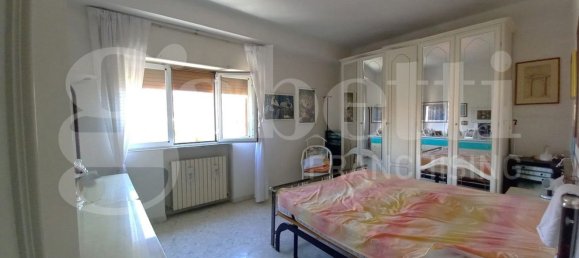 3 rooms Apartment in Bari, Italy No. 259549 13