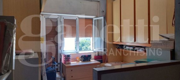 3 rooms Apartment in Bari, Italy No. 259549 16
