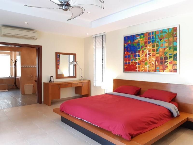 5 bedrooms Cafe / restaurant in Pattaya, Thailand No. 1173