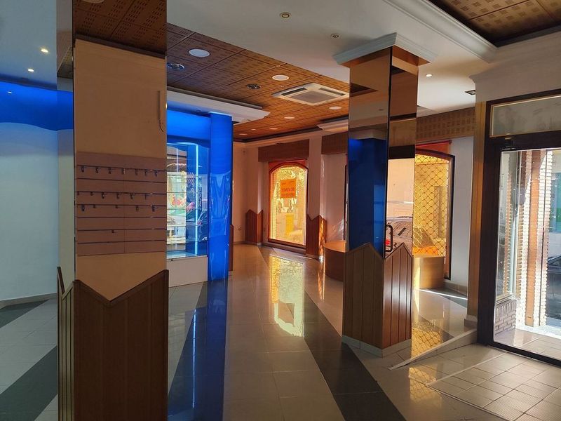 412m² Commercial property in Durcal, Spain No. 219468