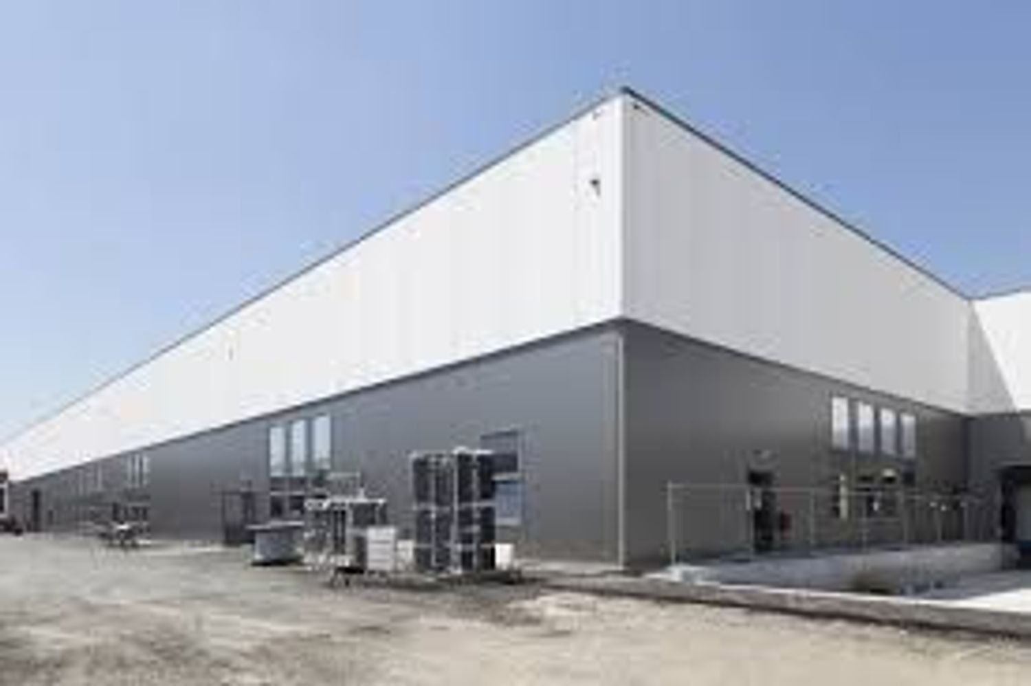 900m² Building in San Ginesio, Italy No. 360835