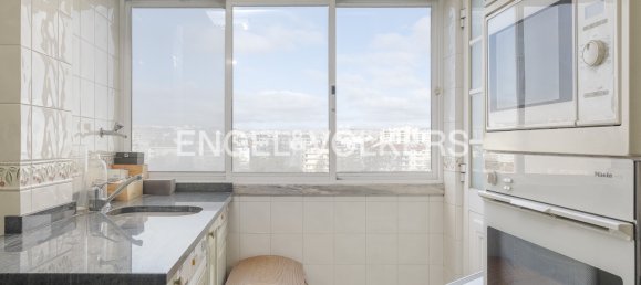 2 bedrooms Apartment in Lisbon, Portugal No. 12595 24