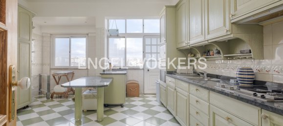 2 bedrooms Apartment in Lisbon, Portugal No. 12595 17