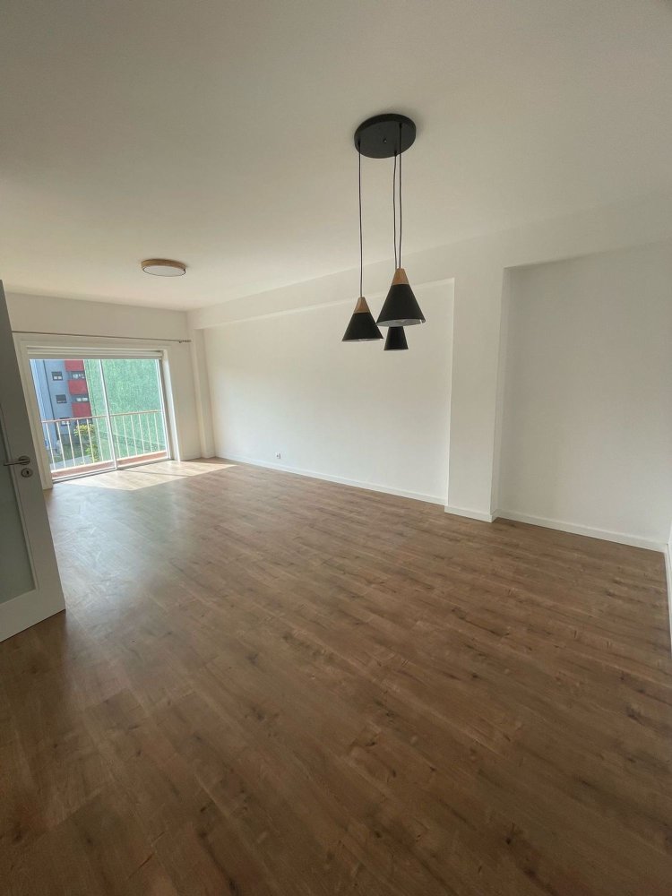 3 chambres Appartement à Maia, Portugal No. 324625