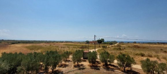 Propiedad de 3 dormitorios en Polygyros, Greece No. 2054 8