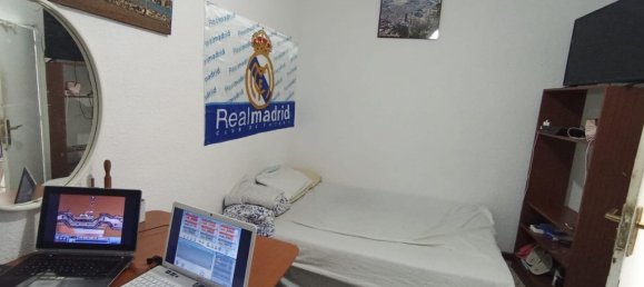 Apartamento de 3 dormitorios en Zaragoza, Spain No. 133842 3