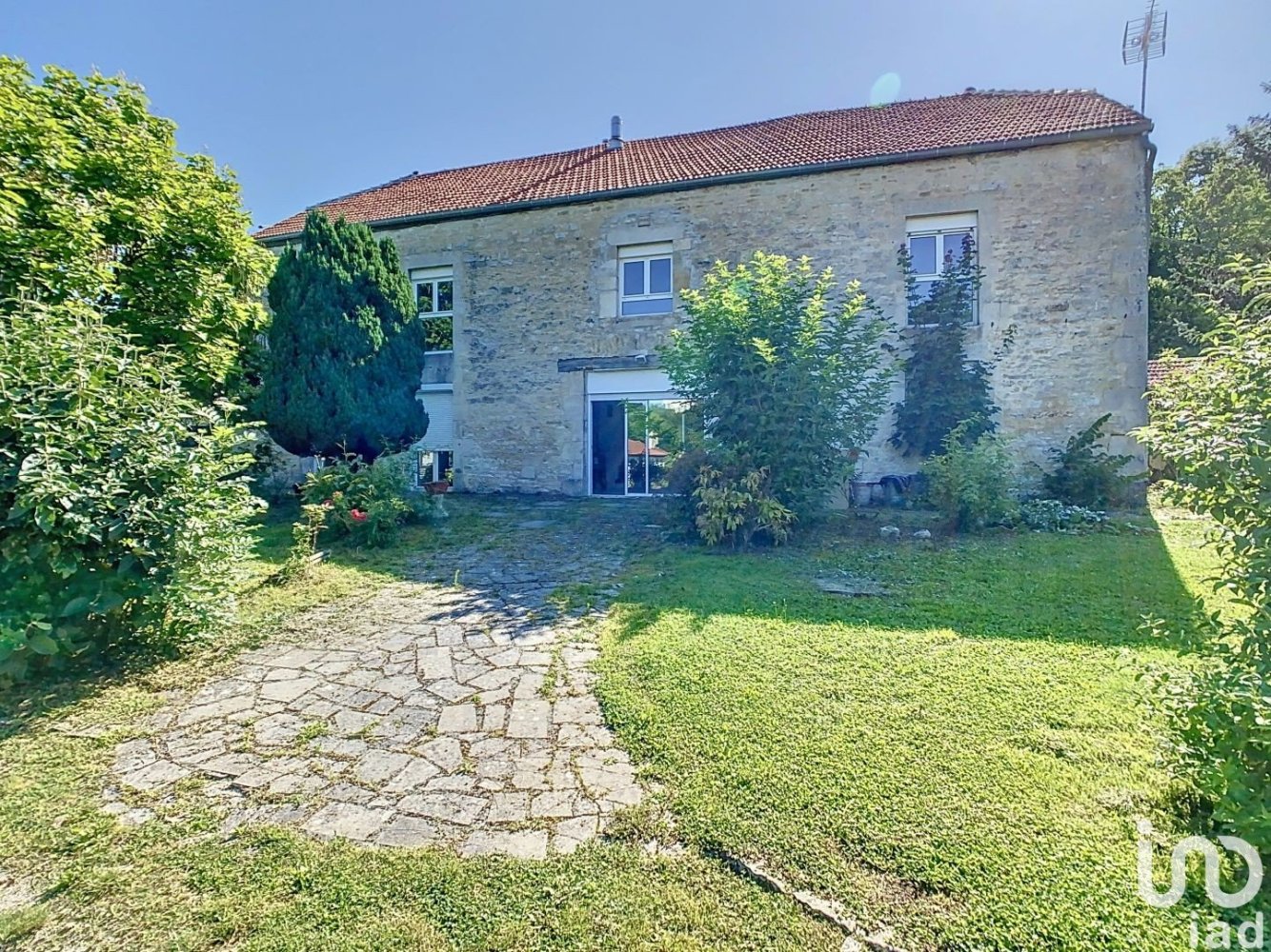 4 Schlafzimmer Haus in Chaumont, France, Nr. 253170
