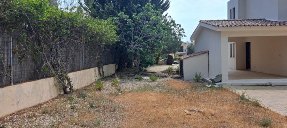 3 Schlafzimmer Haus in Kouklia, Cyprus, Nr. 9608 9