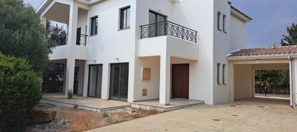 3 Schlafzimmer Haus in Kouklia, Cyprus, Nr. 9608 13