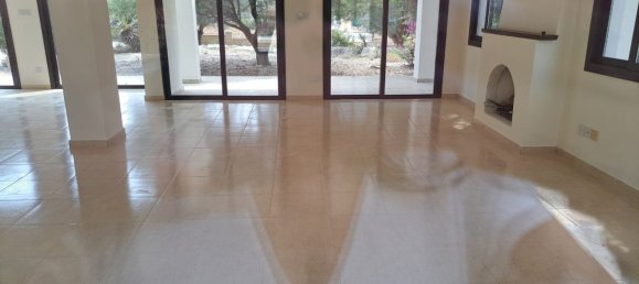 3 Schlafzimmer Haus in Kouklia, Cyprus, Nr. 9608 8